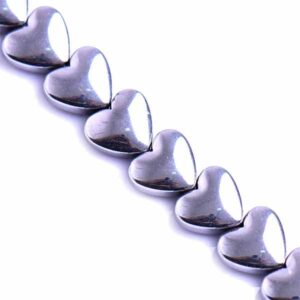 Hematita Corazón 6mm Plateado 40cm aprox. (1 tira)