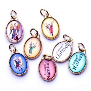 ME09  Zamak DO Medallas Oval 16mm-Arcangeles (7 pzas)
