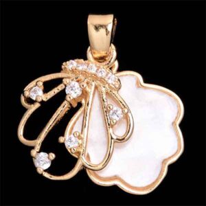Micropave Dije Concha Madreperla 15mm - Dorado (1 pza)