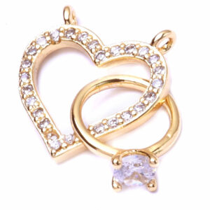 Micropave Dije Corazon con Anillo 12mm Dorado (1 pza)