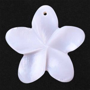 Madreoerla Dije Flor Blanca 28mm (1 pza)